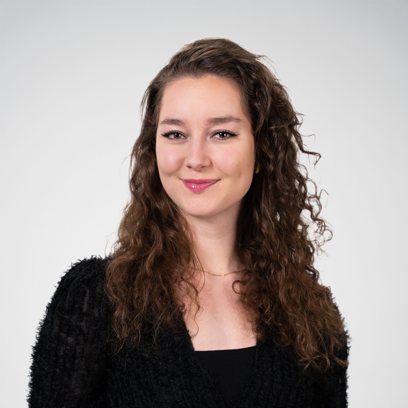 Portretfoto van Demi